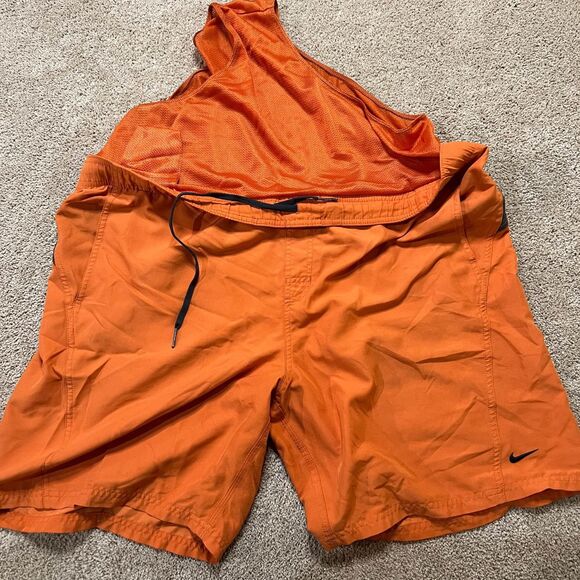 Men’s XL Nike Swimming Trunks - Picture 8 of 10
